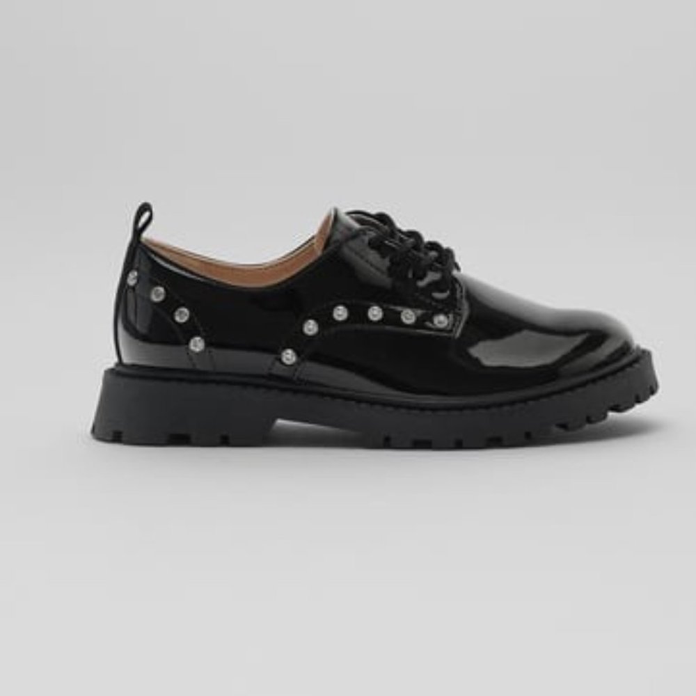 Zara, Girls shoe size 2Y, 33 Eur.